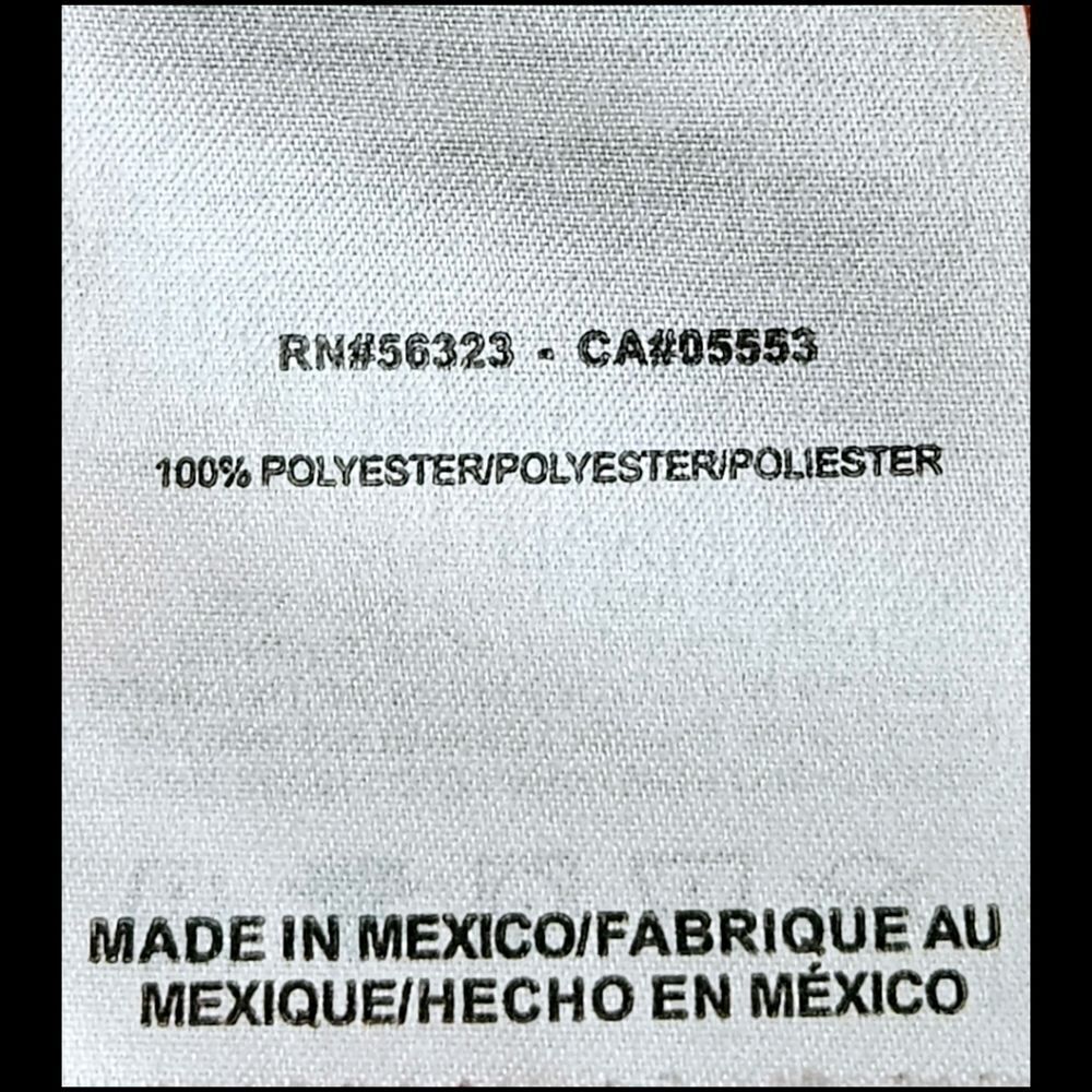 NWOT NIKE UNISEX Crew Neck Tee. - Picture 10 of 13